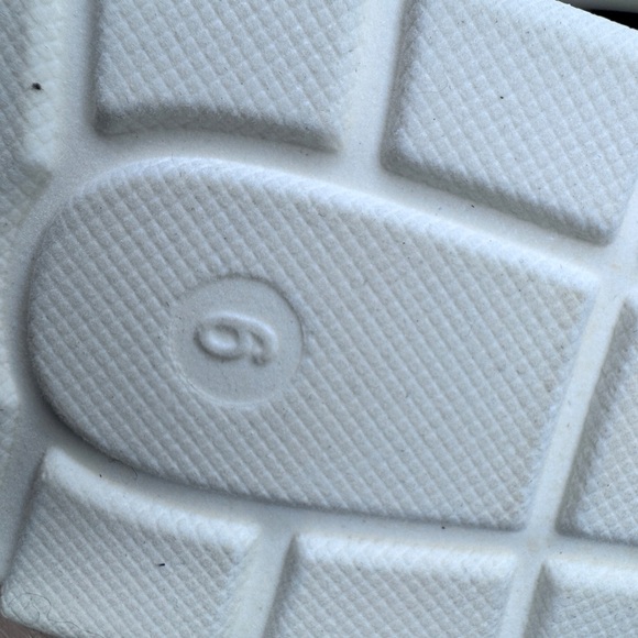 NWT NIB Aqua Collage Stylish Black w rhinestones Slide Sandals Womens Sz 6 - Picture 4 of 14